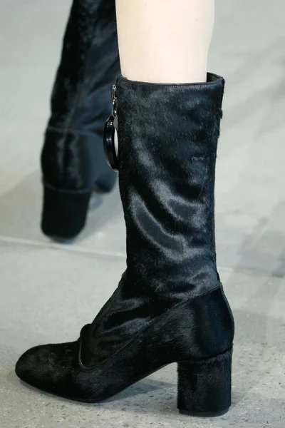 Look 50
